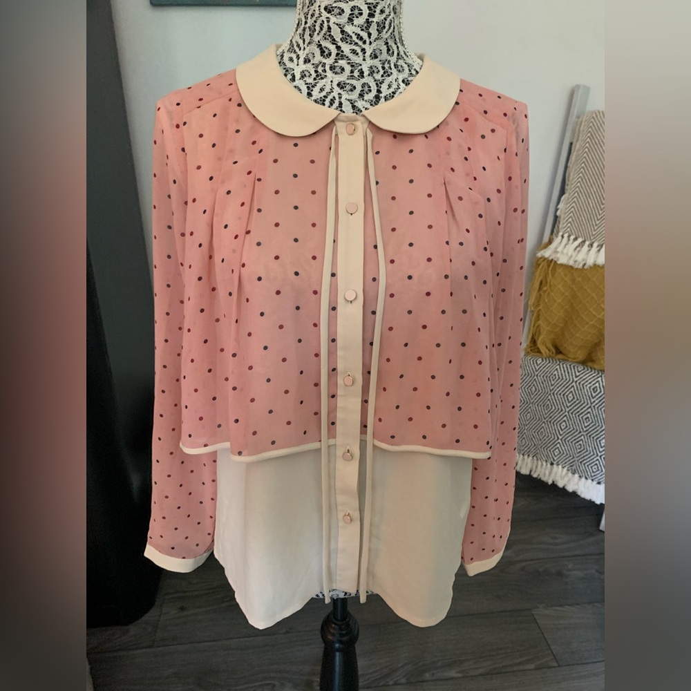Women’s vintage floral blouse